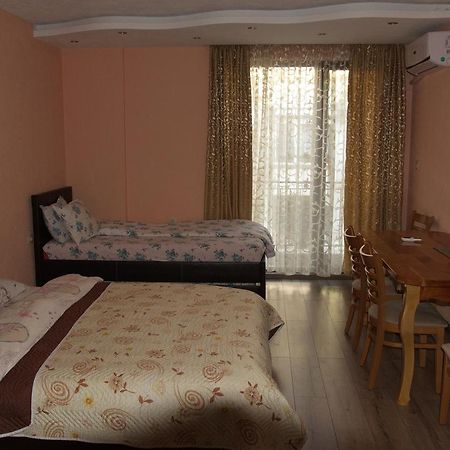 Studio Manushev Sandanski Ngoại thất bức ảnh