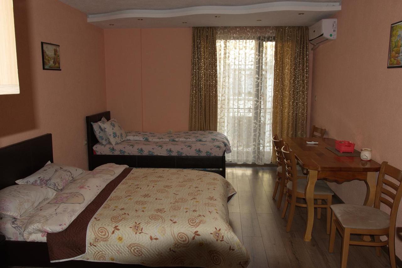 Studio Manushev Sandanski Ngoại thất bức ảnh